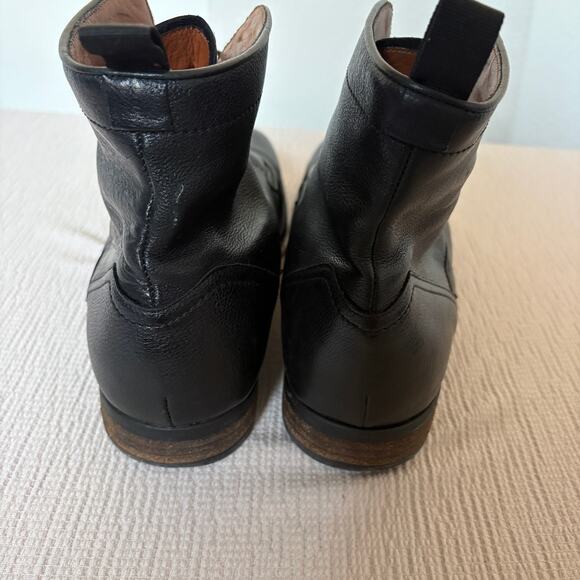 Mr. Bs Black Leather Lace-Up Boots 12 Made in Romania Butter Soft OldMoney - Picture 10 of 11